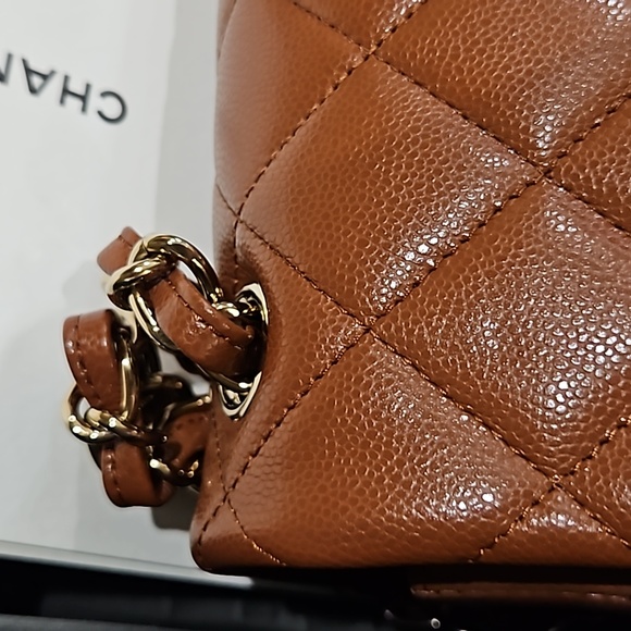 BNIB Jumbo Caviar Double Flap - Picture 4 of 8